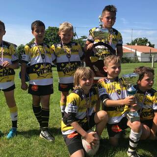 Les U10 fiers de leur victoire