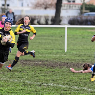 08/02/2020 - POC'ettes U18 - J8 - Stade Rochelais 31 / 12 Agen