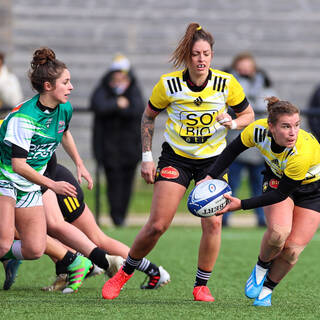 13/02/2022 - Élite 2 Féminine - Stade Rochelais 23 / 3 Clermont La Plaine