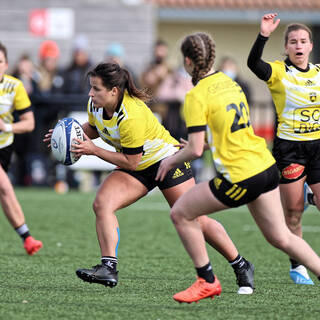 13/02/2022 - Élite 2 Féminine - Stade Rochelais 23 / 3 Clermont La Plaine