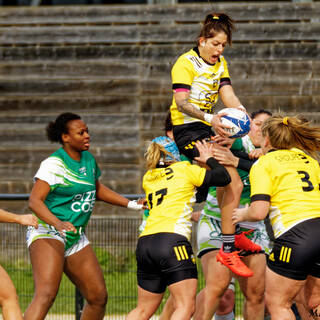 13/02/2022 - Élite 2 Féminine - Stade Rochelais 23 / 3 Clermont La Plaine