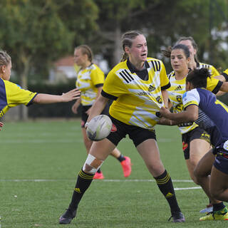 24/09/2022 - U18 filles XV - Stade Rochelais 69 / 0 Joué les Tours