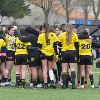 28/01/2023 - U18F à XV - Stade Rochelais 28 / 5 Section Paloise