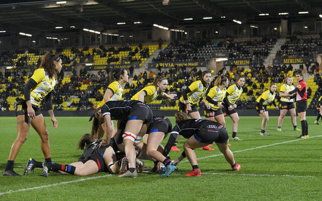 Les Féminines à Deflandre et les jeunes en déplacement !