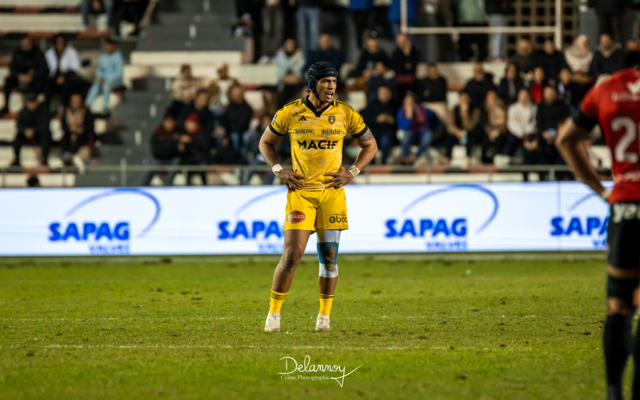 Les maillots du déplacement à Lyon aux enchères !